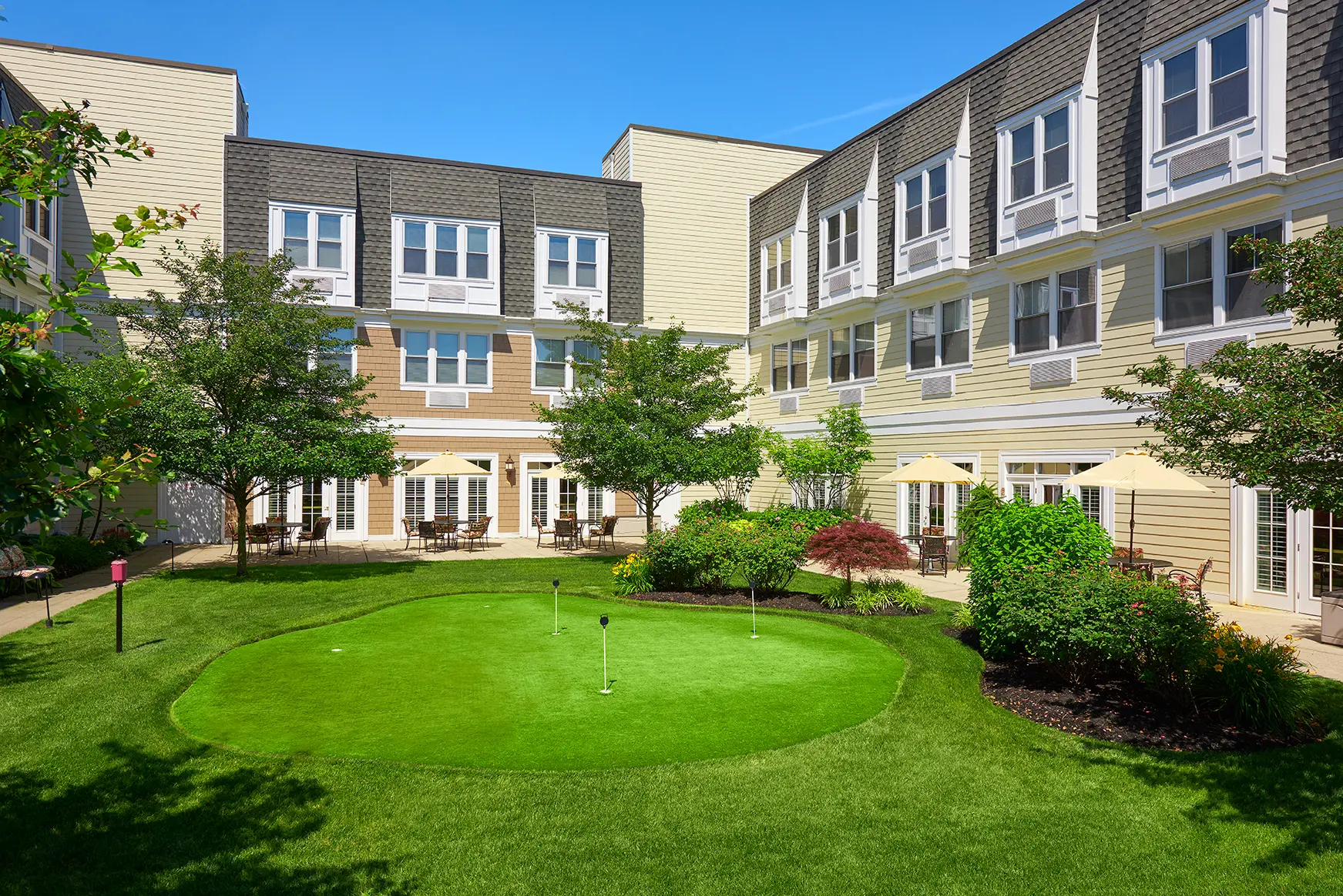 The Bristal at Lynbrook